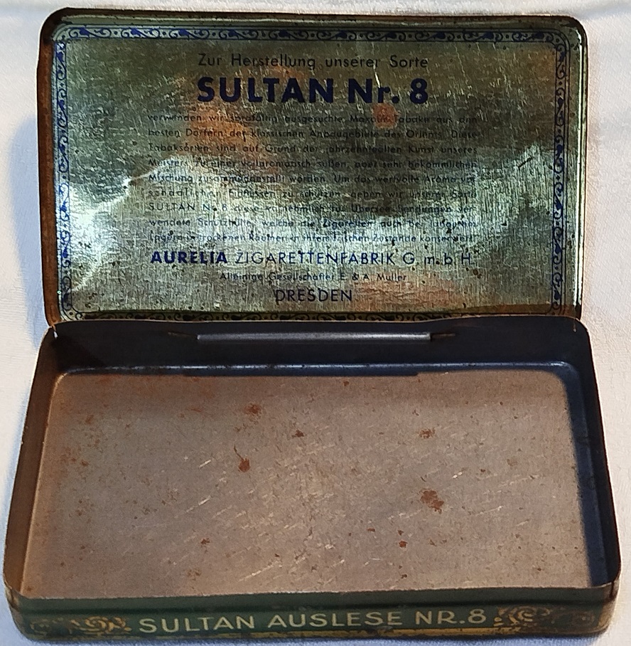 OSMANLI DÖNEMİ AUSLESE ALMAN SULTAN NR 8 TURKİSCHE BLATTAUSLESE MARKA KAPAKLI TENEKE KUTU