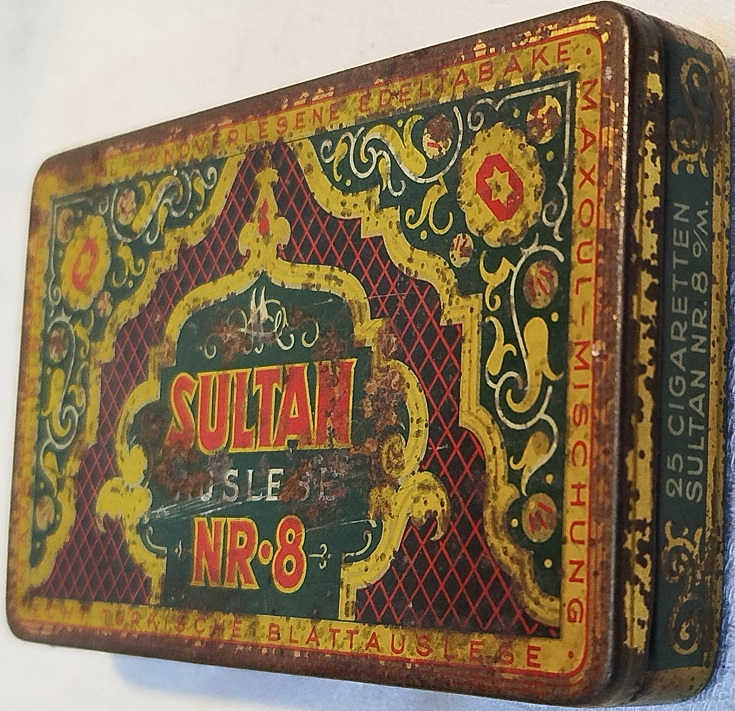OSMANLI DÖNEMİ AUSLESE ALMAN SULTAN NR 8 TURKİSCHE BLATTAUSLESE MARKA KAPAKLI TENEKE KUTU