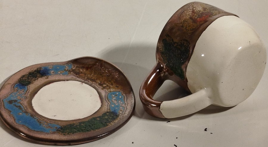 SANATCI EL YAPIM CİFT TABAKLI TEPSİSİNDE FİNCAN 