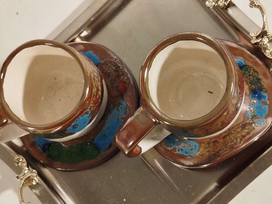 SANATCI EL YAPIM CİFT TABAKLI TEPSİSİNDE FİNCAN 