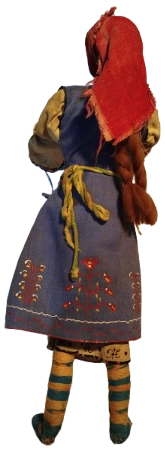 YUN EGİREN ELİNDE KIRMAN CEVİREN YORESEL KIYAFETLİ KOYLU KADINI