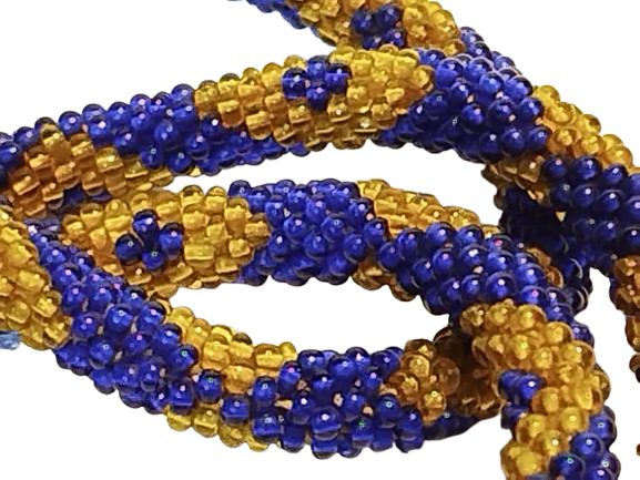 HAPİSHANE İSİ EL YAPIM BANCUK KOLYE SARI LACIVERT FB RENKLERİNDE