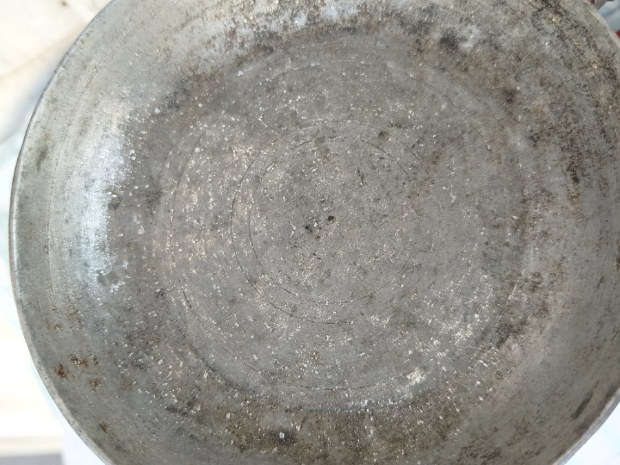 1960 KÜLELİ OTURAK DOKUM TERAZİ EL DOGME BAKIR İŞLEMELİ KEFELİ 1 KİLOLUK AKTAR TARTISI