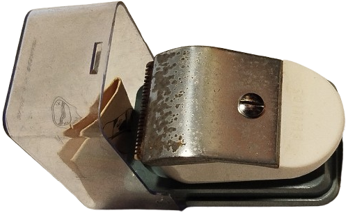 1960 PHILIPS PHİLİSHAVE TYPE 7920 CİFT BICAKLI CANTASINDA ELEKTİRİKLİ TRAS MAKİNESİ