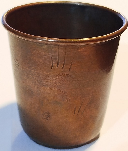 OSMANLI BAKIR ÜZERİ KOMPLE KALEM İŞ CİCEK FİGUR DESENLİ BEBEK MAMA YEDİRME  BARDAGI