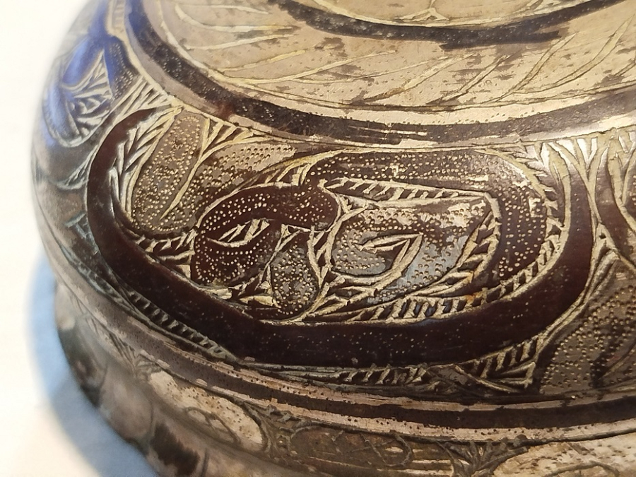 OSMANLI UZERİ KALEM İŞİ EL KAZIMA SAVATLI  BAKIR ORTA BOY HAMAM TASI