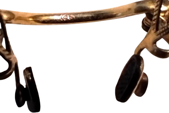 ALTIN MEKANIKLI GOZLUK  BURUNA KISTIRILARAK TAKILAN ARİSTOKRAT GOZLUK