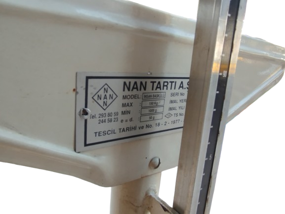 NAN İNSAN BASKUL YERLİ ECZANE TARTI BOY ÖLCEK TERAZİ SERİ NUMARALI NAN MARKA METAL MEKANİK 