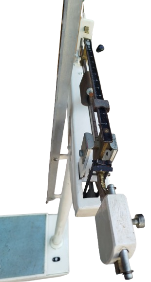 NAN İNSAN BASKUL YERLİ ECZANE TARTI BOY ÖLCEK TERAZİ SERİ NUMARALI NAN MARKA METAL MEKANİK 