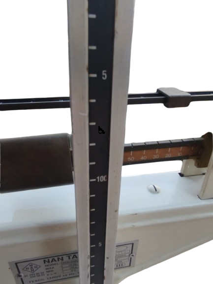 NAN İNSAN BASKUL YERLİ ECZANE TARTI BOY ÖLCEK TERAZİ SERİ NUMARALI NAN MARKA METAL MEKANİK 