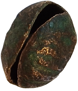 OSMANLI BRONZ ÜZERİ KABARTMA CİZGİLERLE BEZELİ CAN GENELDE GELDİGİ BELLİ OLMASI İCİN EVCİL HAYVANLARDA KULLANILAN