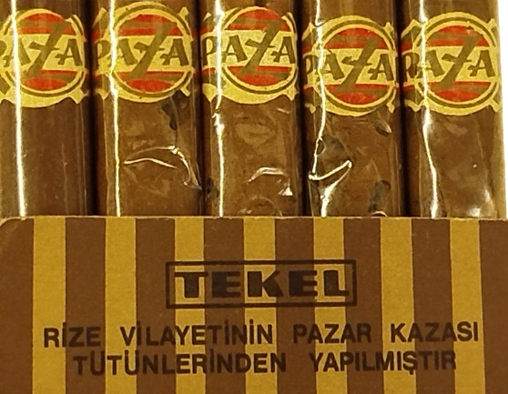 TEKEL PAZAR  PURO KUTUSUNDA 5 ADET PURO  RİZE  PAZAR KAZASI TUTUNLERİNDEN YAPILMISTIR