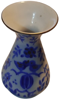 MAVİ BEYAZ KUSLU MASA UZERİ VAZO HACER SANATCI İMZALI