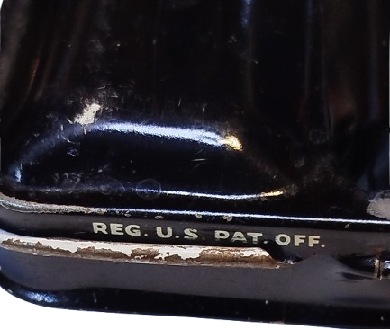 1960 PRANG WATER COLORS  THE AMERİCAN TENEKE SEKİZ RENKDE  SULU BOYA KUTUSU