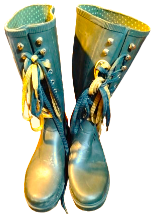 ASKERİ HAKİ YESİL RENKDE KAUCUK CİZME 40 NUMARA CİFT BAGCIKLI COK SIK FRANSIZ