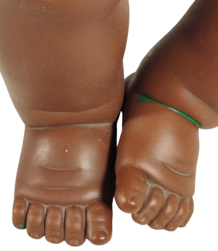 ZENCİ BEBEK ELLER AYAKLAR KAFA KISMI KAUCUK DİGER KISIMLAR KUMAS GOZLER HAREKETLİ