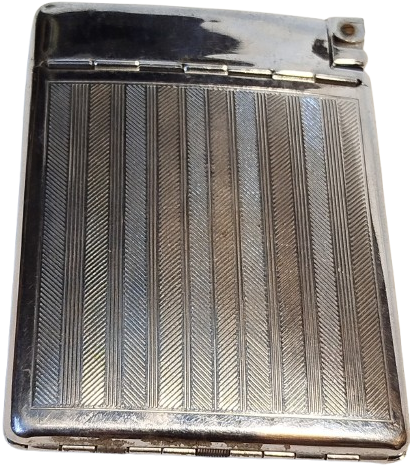 1950 TABAKA VE CAKMAK TABAKADAN SIGARA ALIP TABAKAYI KAPATIGINIZDA CAKMAK OTOMATİK YANMAKTADIR