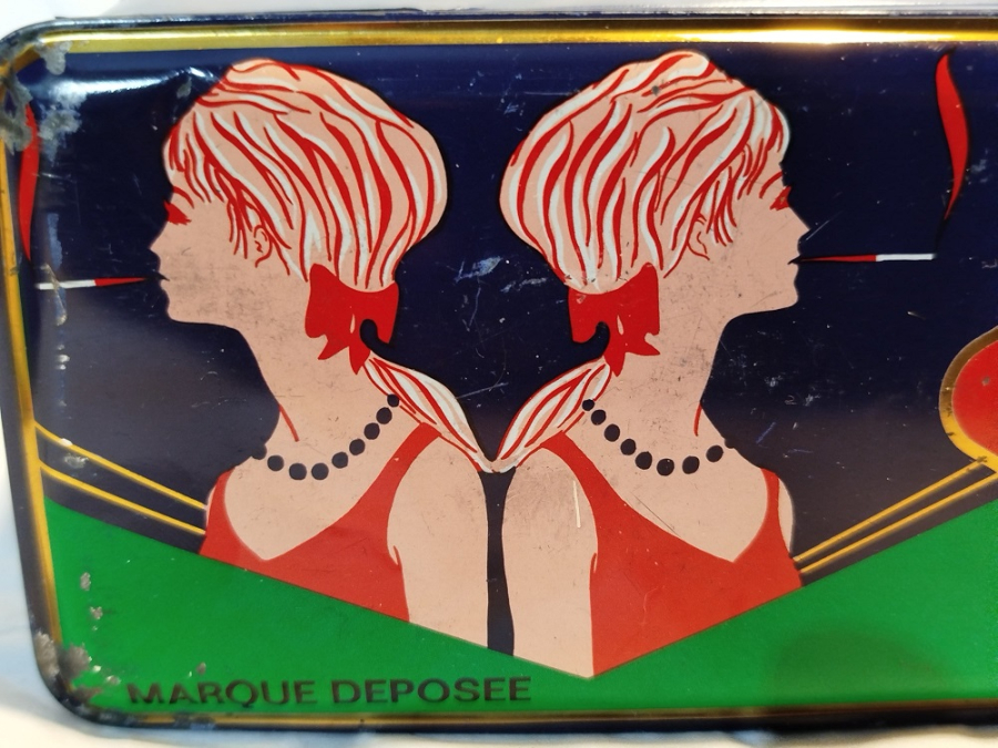 MARQUE DEPOSEE H.K.A  TOBACCO TENEKE BAYANLAR İCİN HAZIRLANMIS SIGARA TUTUN KUTUSU FRANSIZ