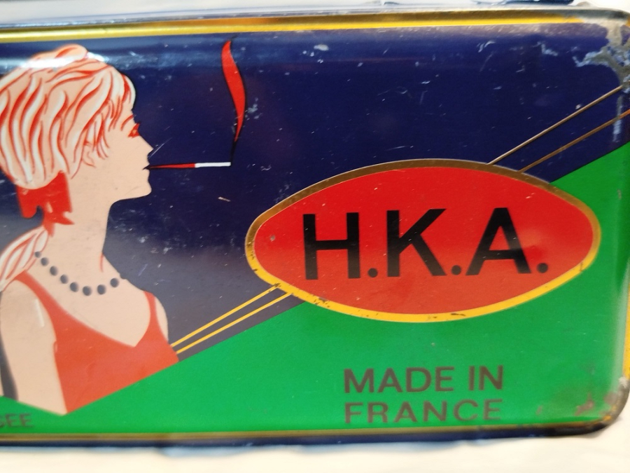 MARQUE DEPOSEE H.K.A  TOBACCO TENEKE BAYANLAR İCİN HAZIRLANMIS SIGARA TUTUN KUTUSU FRANSIZ