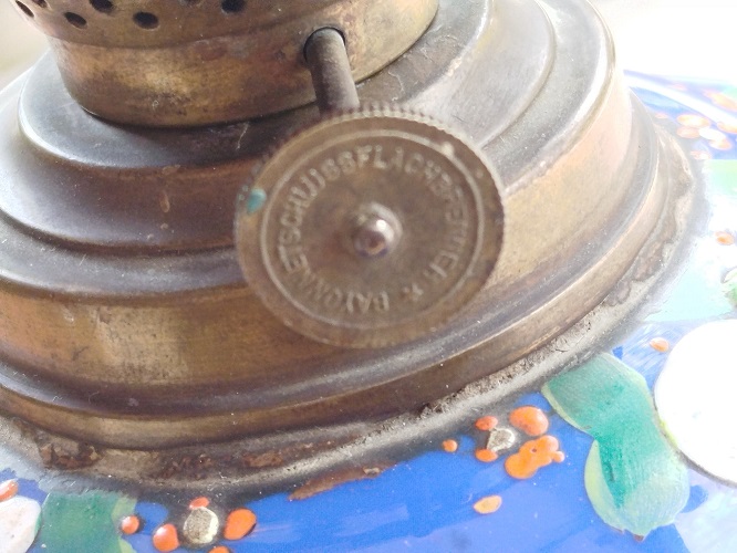 OSMANLI PORSELEN DEPOLU GAZ LAMBASI UZERİ MİNELİ  EL BOYAMA