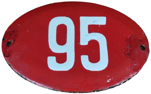 1950 KIRMIZI BEYAZ EMAYE OVAL BOMBELİ FORMDA  95 NUMARALI SOKAK KAPI TABELASI 