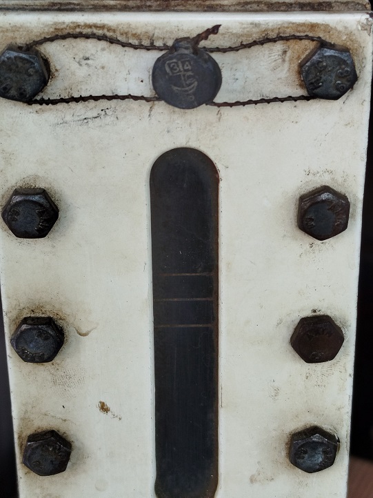 1950 SIVI YAKIT KONTROL TANKI 5 LİTRELİK TC MUHURLU TASIMA KUTUSUNDA