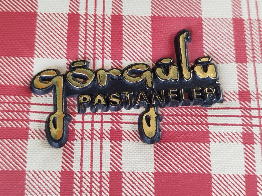 GORGULU PASTANELERİ FANTAZİ CiKULATA ŞEKERLEME KUTUSU KAPAKLI