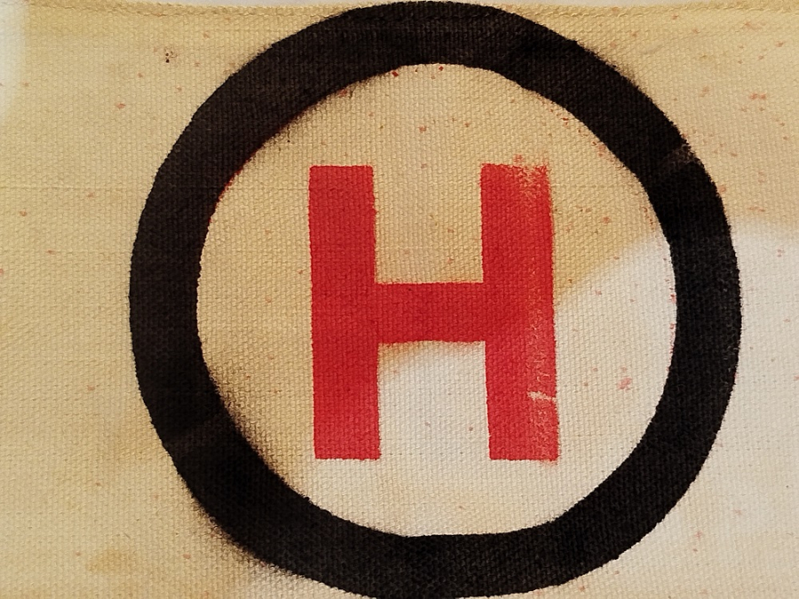 1950 KIZILAY KOLLUK KOL BANDI DEVLET KURUMLARINDA KULLANILMASI İCİN DEVLET MALZEME OFİSİ TARAFINDAN YAPILMIŞ DAGITILMIŞTIR PAZUBENT