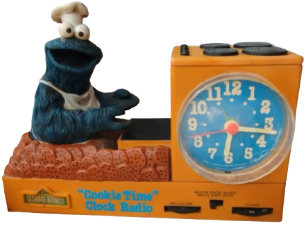 1977 SUSAM SOKAGI KURABİYE CANAVARI FIRINDA KURABİYE PİSİRIYOR SAAT RADYO ALARM