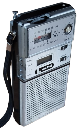 1970 JACKSON İKİ BANT DİJİTAL SAAT ALARM KURMALI  PİLLİ CEP RADYOSU 