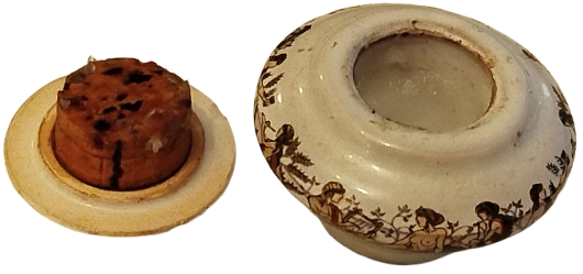 KOS HİPPOCRATES TIBBIN BABASI OLARAK BİLİNEN PORSELEN KAPAKLI KUTUSUNDA AFRODİZYAK KREM