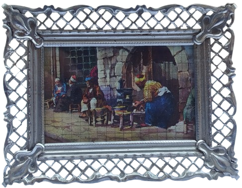 1960 METAL KENARLAR KESME DEKORATİF AYAKLI  CAMLI RESİM CERCEVESİ