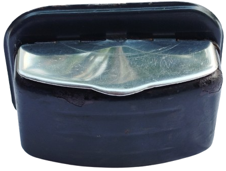 1970 ARAC İCİ  METAL KAPAKLI KULLUK GENELDE OTOBUSLERDE KOLTUKLARIN ARKASINA TAKILARAK KULLANILIRDI