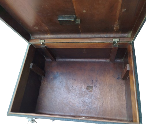 1950 CHENEY ENGLAND KİLİTLİ TASIMA KULPLU KOSELER METAL KORUMALI ORTA BOY CANTA BAVUL COK AMACLI