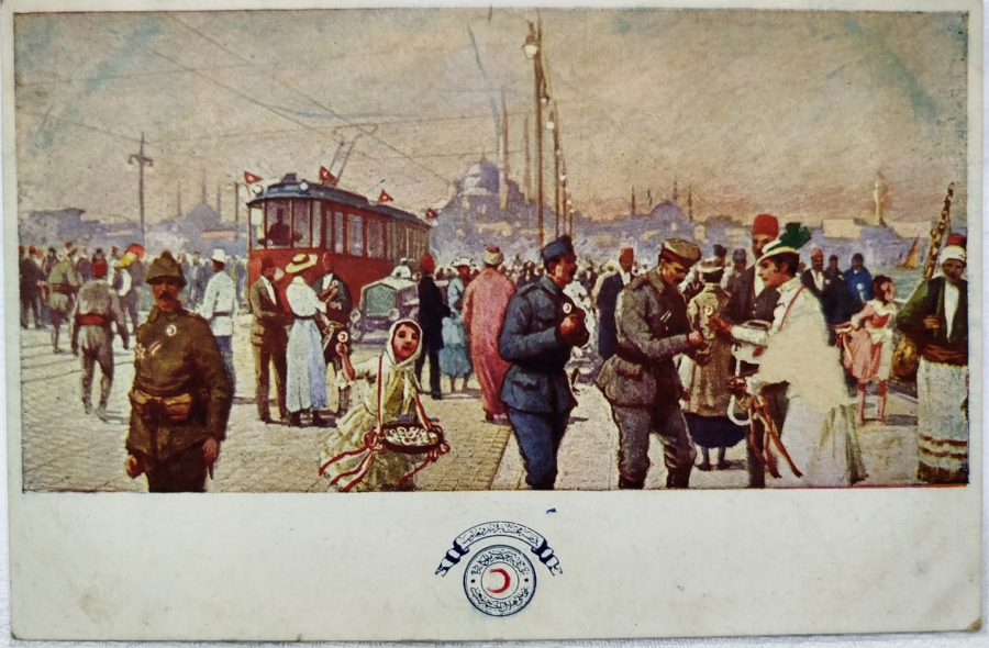 OSMANLI HİLALİAHMER KIZILAY KARTPOSTAL GALATA KOPRUSU UZERİNDE GONULLULERİN YARDIM KARSILINDA ROZET TAKDIKLARI