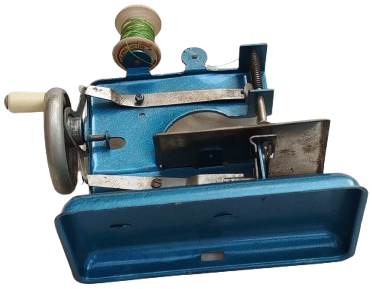 1950 CASIGE MAVİ METAL GERMANY MEKANIK EL CEVİRMELİ OYUNCAK DİKİS MAKİNESİ