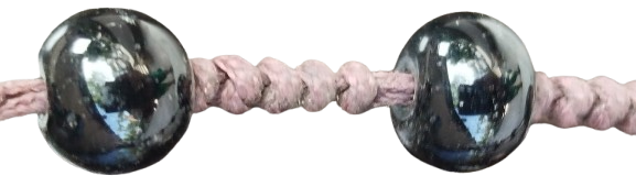 KOLYE ORULU İP UZERİNE DİZİLİ DOGAL TAS BONCUKLAR VE EN UCUNDA AY TASI  TASARIM KOLYE