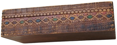 AHSAP KUTU TAMAMEN EL YAPIMI VE UZERİ DETAYLI OYMALAR VE RENKLI BOYA