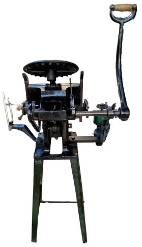 1940 DEMİR DOKUM AYAKLI MEKANIK MATBAA BASKI EL PEDALI KOLLU  FABBRİCA  MACCHINE 