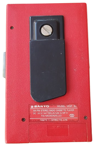 SANYO MRG 80 WALKMAN AM FM STEREO RADIO CASSETTE PLAYER KIRMIZI VOLKMEN