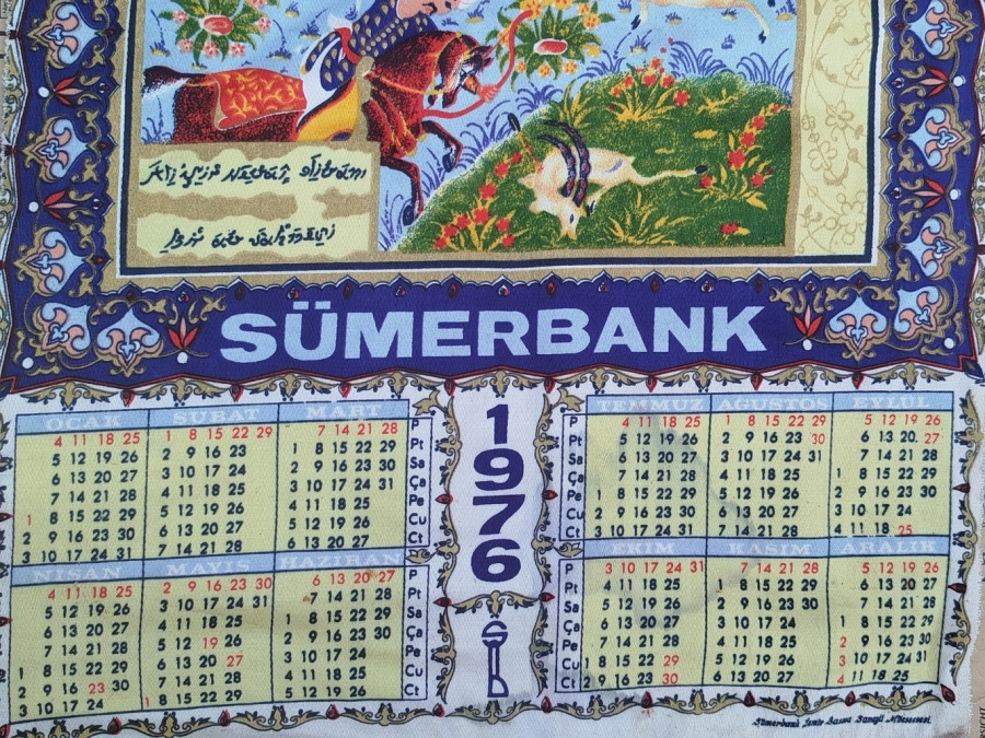 1976 SUMERBANK  BEZ TAKVİM İZMİR BASMA SANAYİ MUESSESESİNDE PADİSAH CEYLAN AVINDA