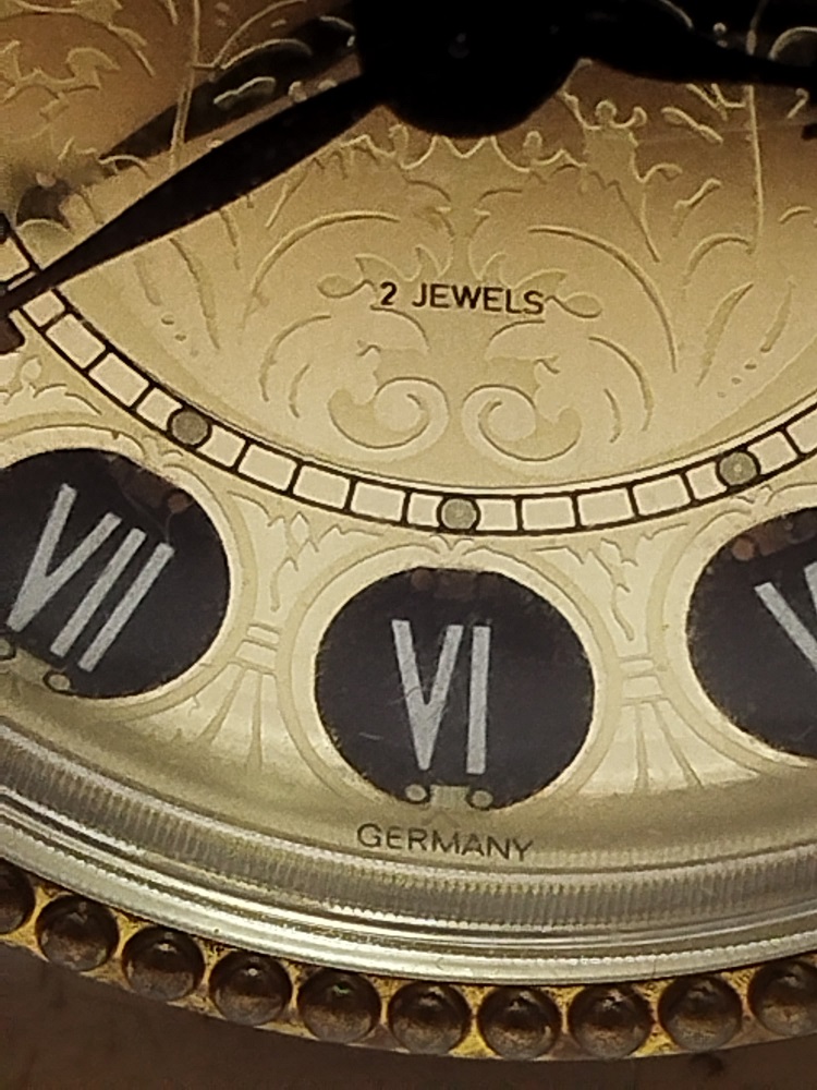 EUROPA 2 JEWELS GERMANY KURMALI MEKANİK ALARMLI BASUCU VE  MASA SAATİ 