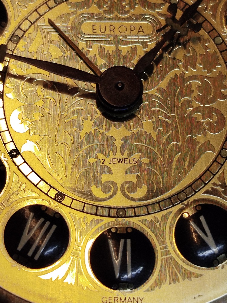 EUROPA 2 JEWELS GERMANY KURMALI MEKANİK ALARMLI BASUCU VE  MASA SAATİ 