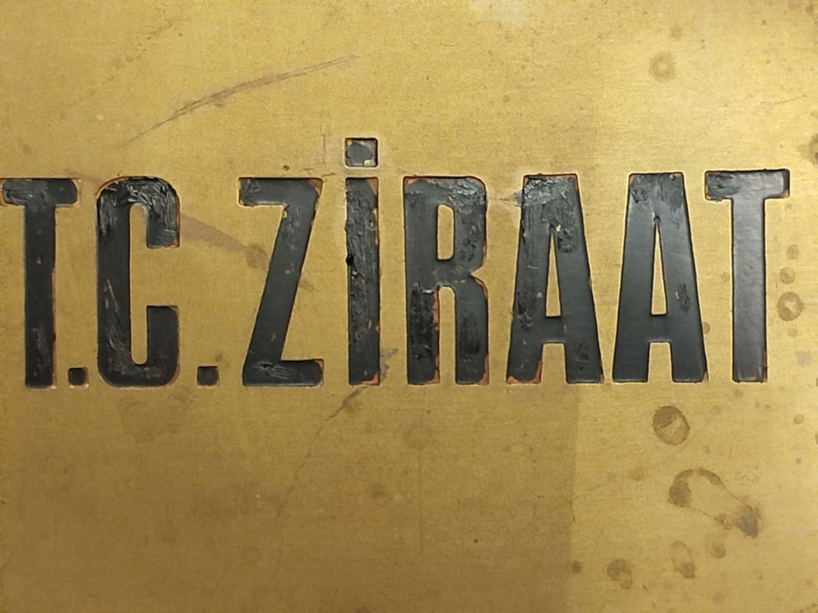 1950 T.C MERKEZ BANKASI PIRINC BOMBELİ BİNA DISI KAPI PLAKETİ