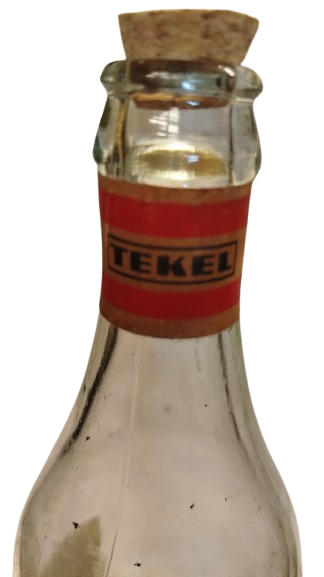 70 LİK MANTAR TIPALI TEKEL YENİ RAKI KIRMIZI TEKEL YAZILI KAGIT BOGAZ ETİKETİNE KADAR MEVCUT TAM EKSİKSİZ 