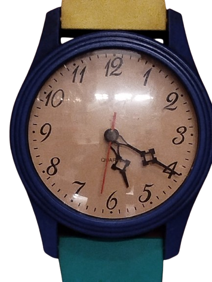 KOL SAATİ TASARIMINDA DUVAR SAATİ  PİLLİ QUARZT  MADE IN TAIWAN                                                                                                                                                                                    