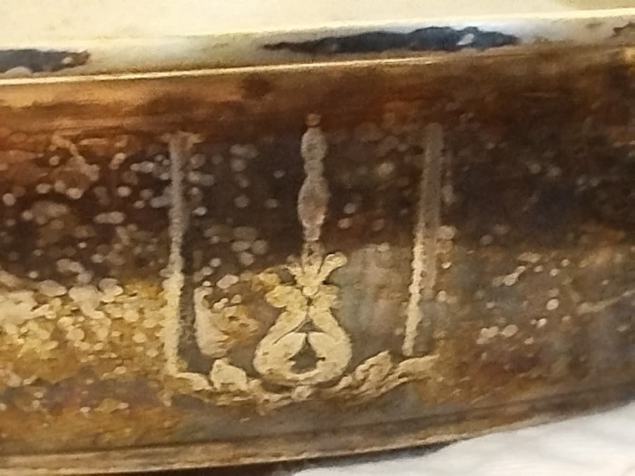 OSMANLI SARAY VE KONAKLARDA KULLANILAN PİRİNC GUMUS KAPLAMA KAPAKLI OVAL SAGAN KAPAK TUTMA KISMI GUL FORMUNDA