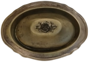 OSMANLI SARAY VE KONAKLARDA KULLANILAN PİRİNC GUMUS KAPLAMA KAPAKLI OVAL SAGAN KAPAK TUTMA KISMI GUL FORMUNDA