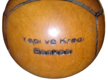 YAPIKREDİ BANKASI AHSAP TOP KUMBARA ALT KAPAK SERİ NUMARALI