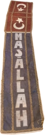 KOZAK  ASAGIBEYDEN FAZLI EFE NİN  İLHAN DAYLAGA  PUSKULLU BAYRAKLI CEPECEVRE DEVE SÜSÜ VEYA DEVE DONANIMI